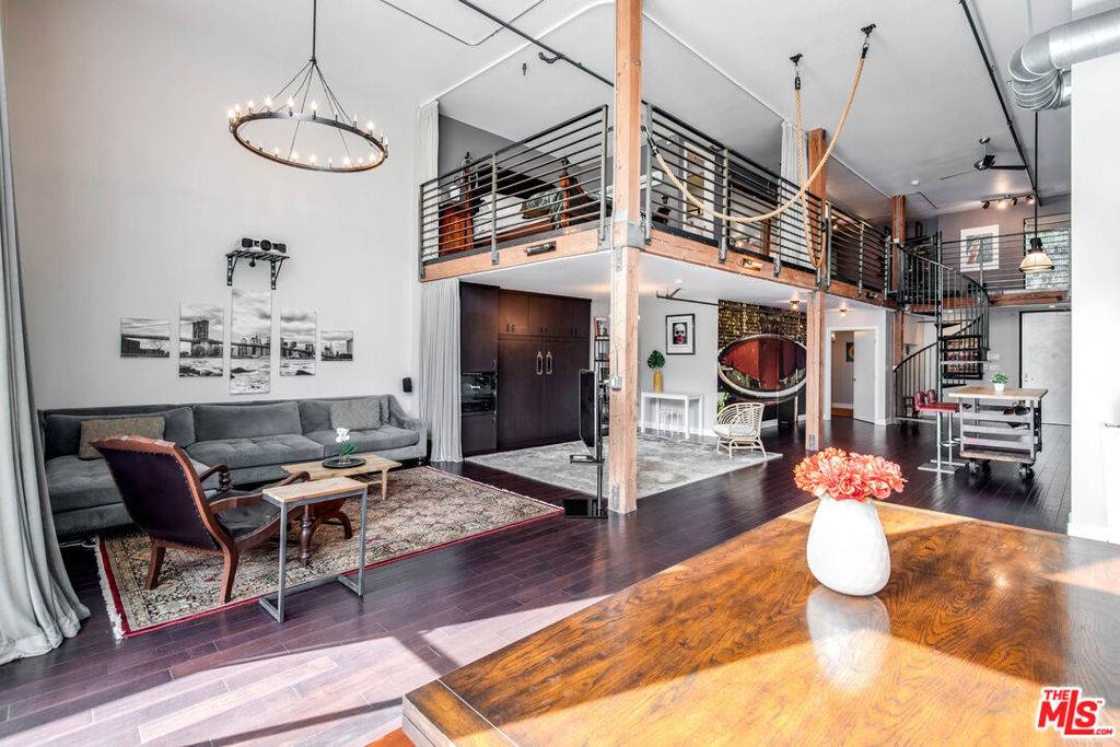 Marina Del Rey, CA 90292,4115 Glencoe AVE #104