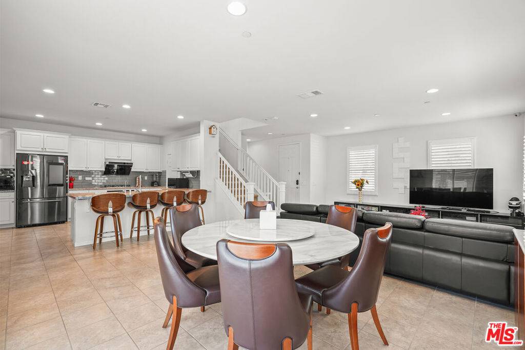Ontario, CA 91762,5032 S Heritage Paseo
