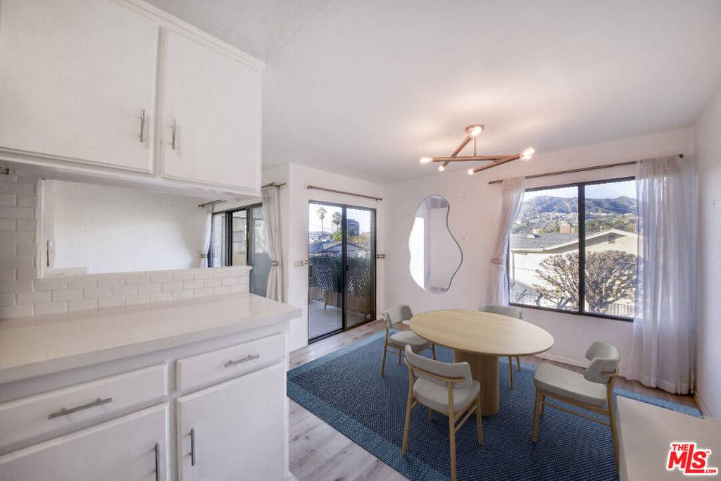 Glendale, CA 91206,515 N Jackson ST #213