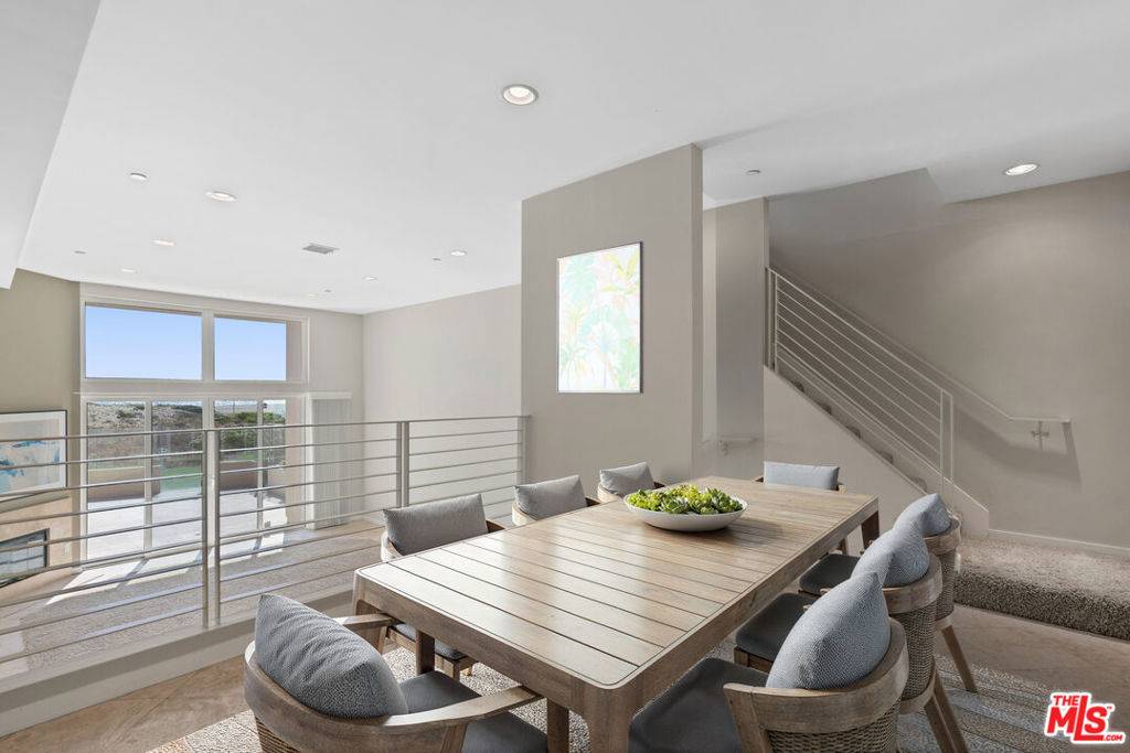 Playa Del Rey, CA 90293,7301 Vista Del Mar #38