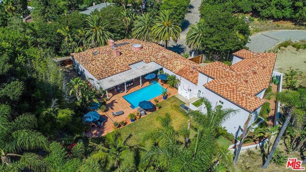 CA 90210,9696 Antelope Road