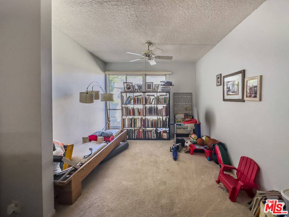 Studio City, CA 91604,4353 Colfax AVE #12