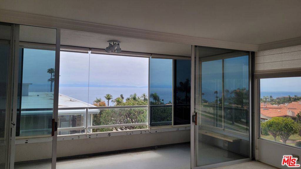 Rancho Palos Verdes, CA 90275,32646 Coastsite DR #203
