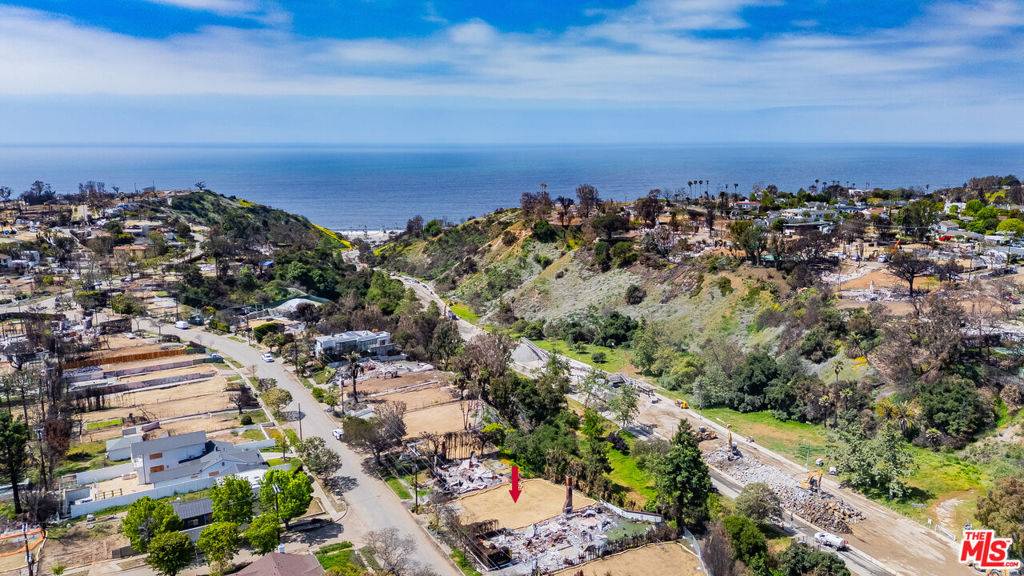 Pacific Palisades, CA 90272,701 Radcliffe AVE