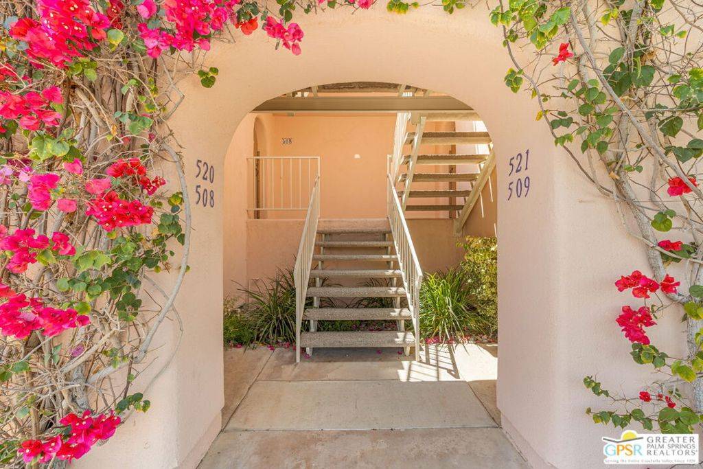 Palm Springs, CA 92262,500 E Amado RD #521