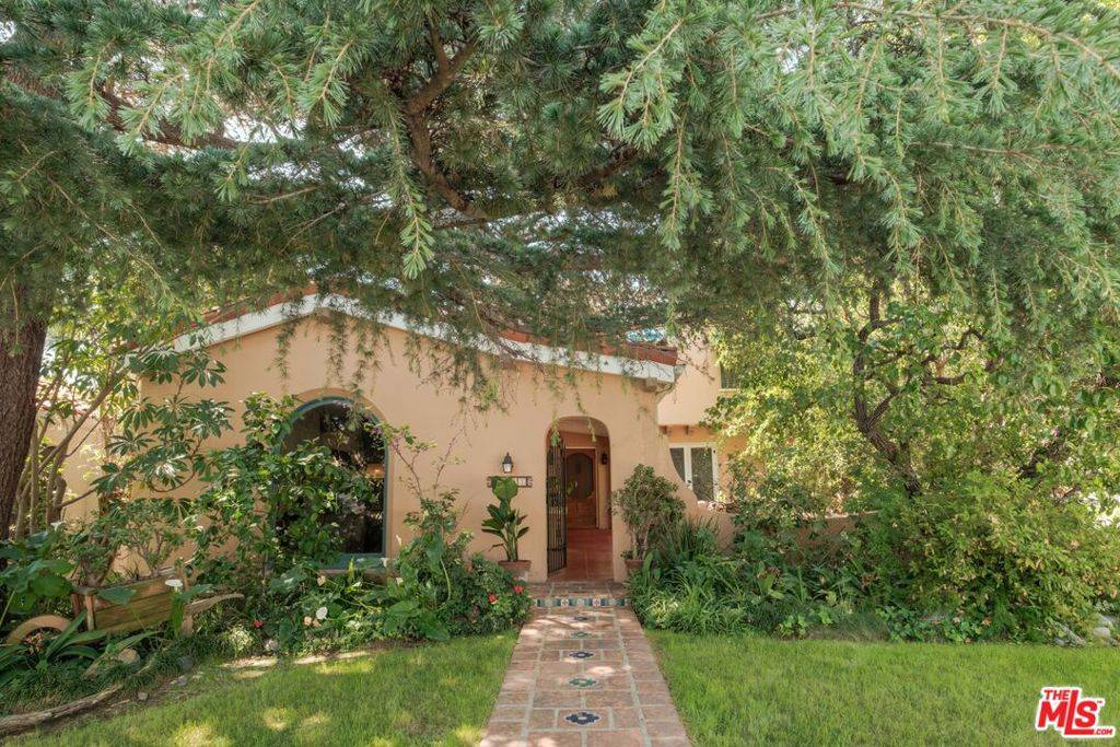 Glendale, CA 91207,1165 N Howard ST