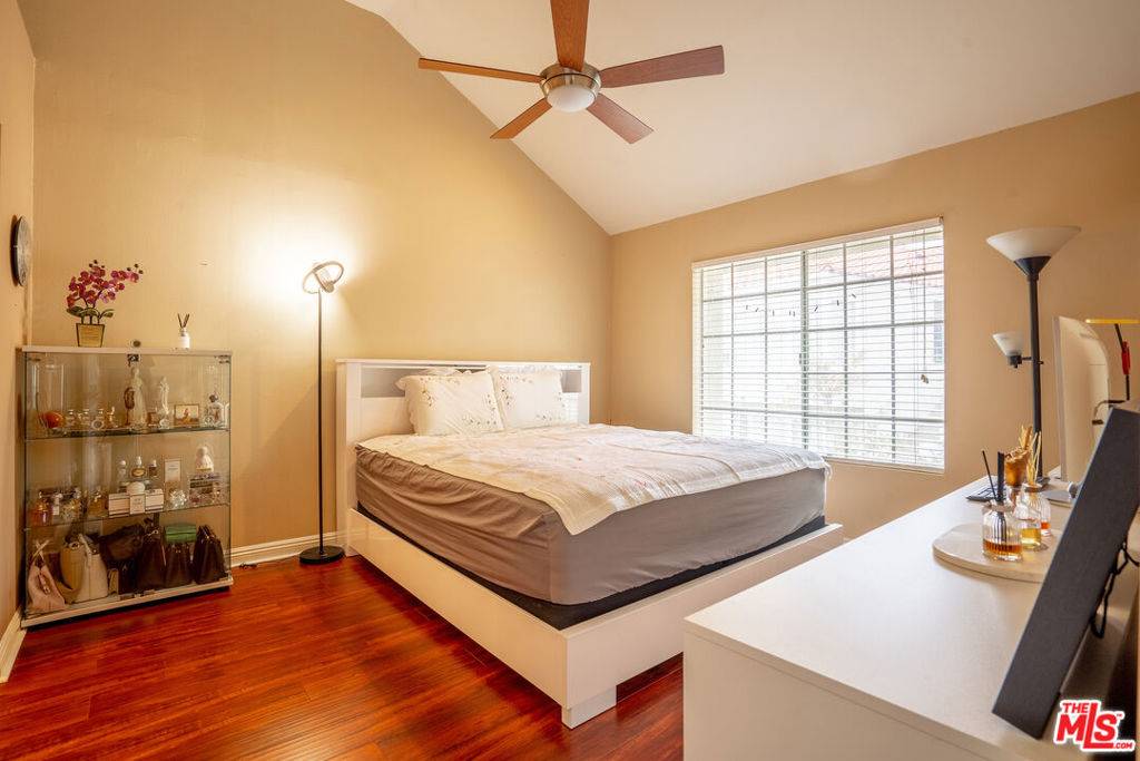 Agoura Hills, CA 91301,4240 Lost Hills RD #503