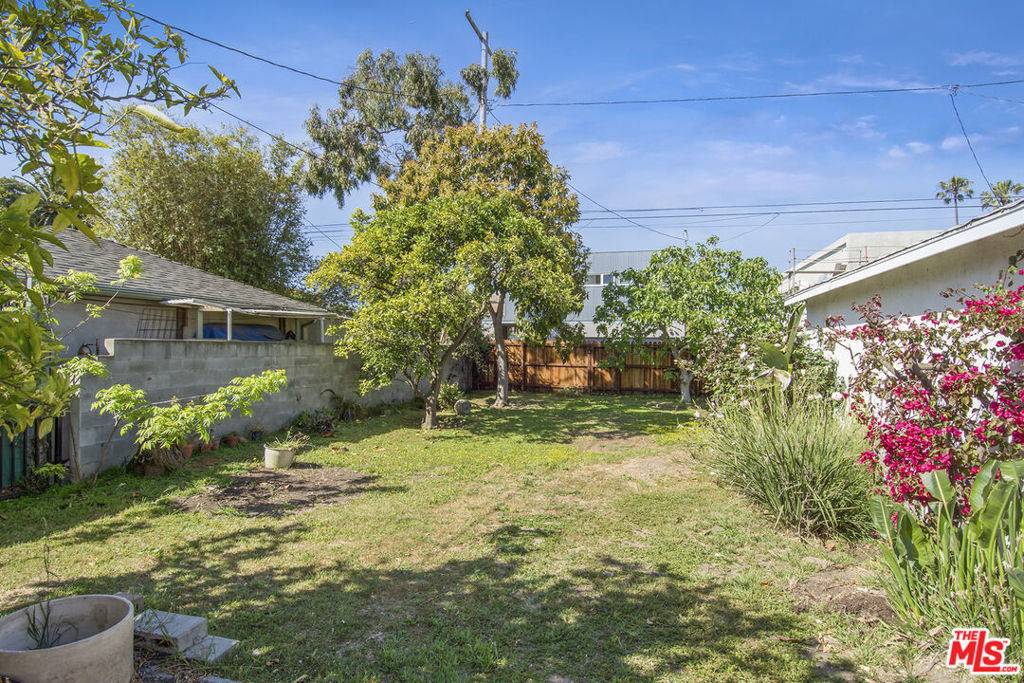 Venice, CA 90291,2031 Glyndon AVE