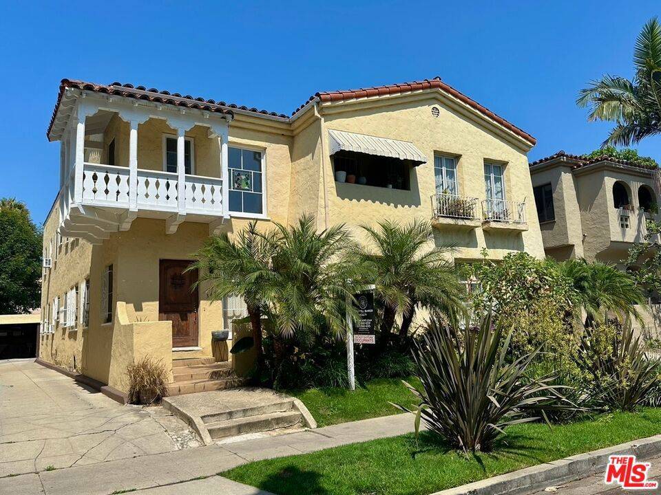 Los Angeles, CA 90036,347 N Curson AVE