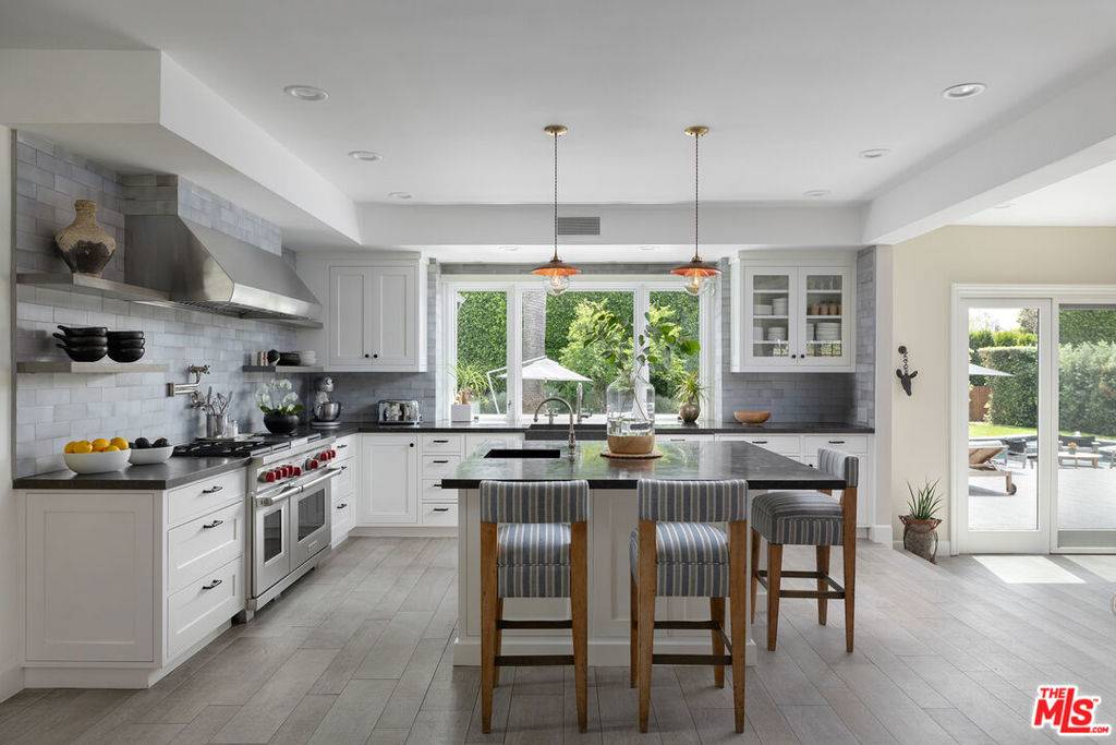 Malibu, CA 90265,23122 Mariposa De Oro ST