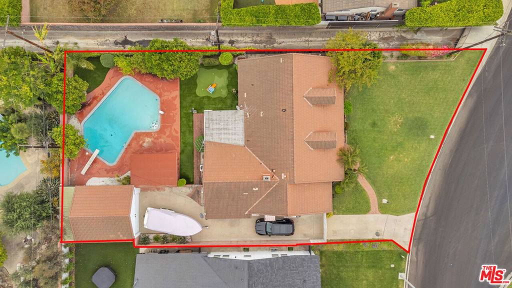 Downey, CA 90240,9433 Dacosta ST