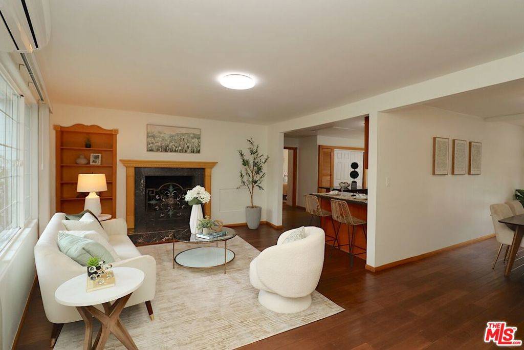 La Canada Flintridge, CA 91011,4467 Ardara PL