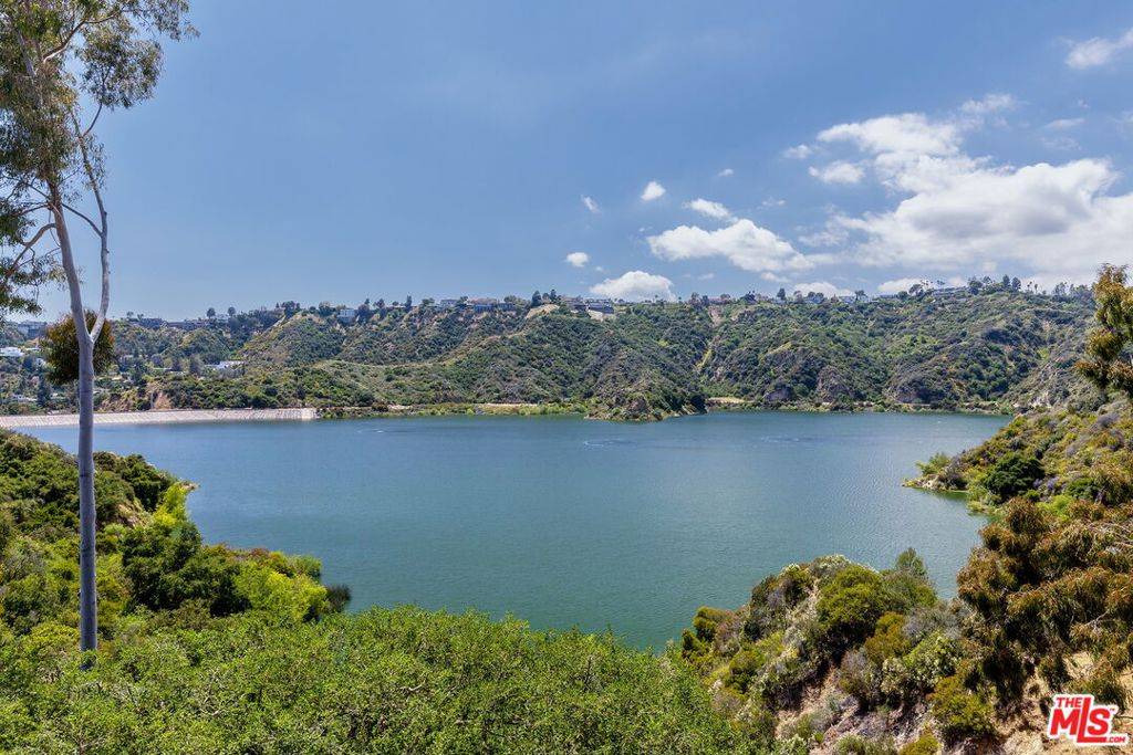 Los Angeles, CA 90077,11000 Scenario LN