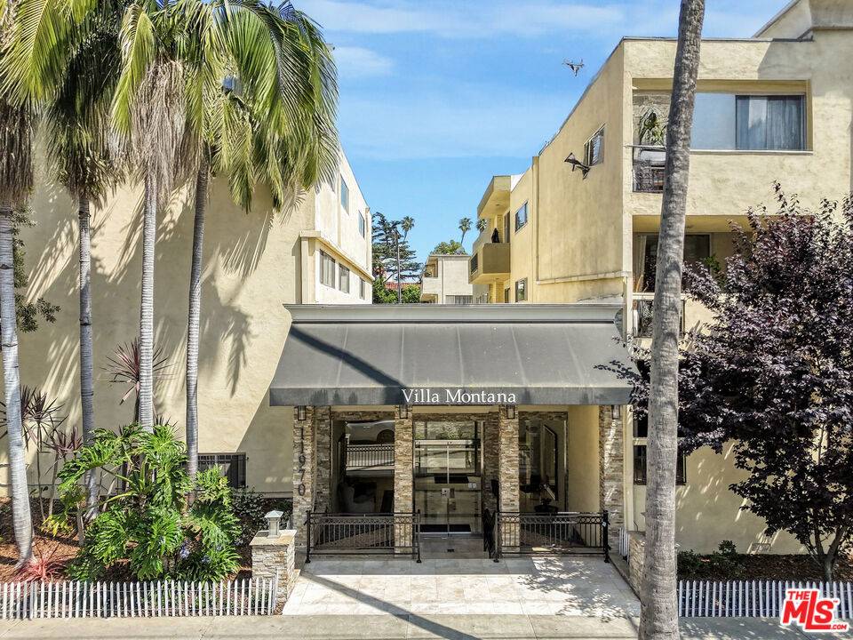 Los Angeles, CA 90049,11970 Montana AVE #205