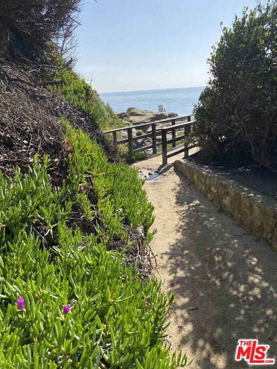 Malibu, CA 90265,6970 Fernhill DR