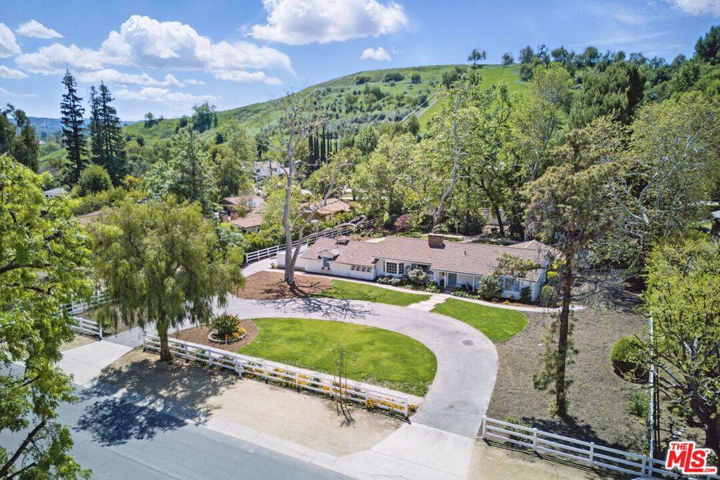 Hidden Hills, CA 91302,23860 Long Valley RD