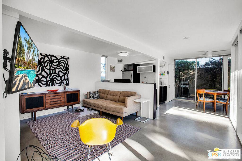Palm Springs, CA 92262,360 Cabrillo RD #102