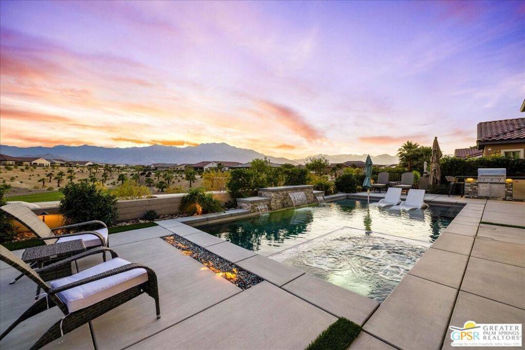Rancho Mirage, CA 92270,61 Zinfandel