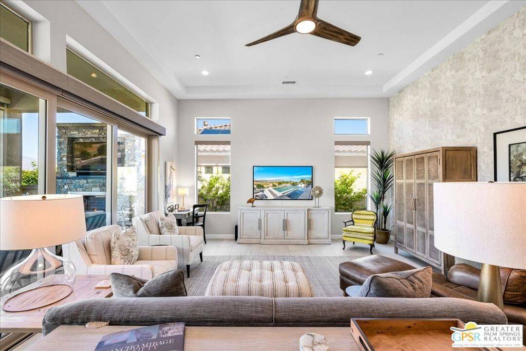 Rancho Mirage, CA 92270,61 Zinfandel