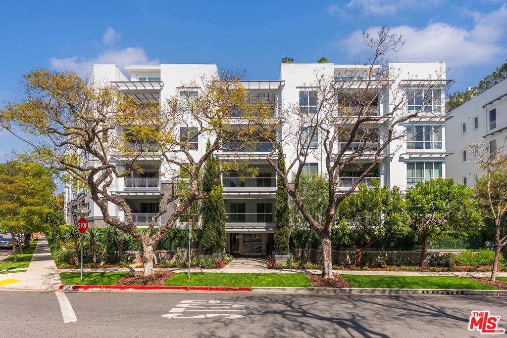 Beverly Hills, CA 90210,460 N Palm DR #501