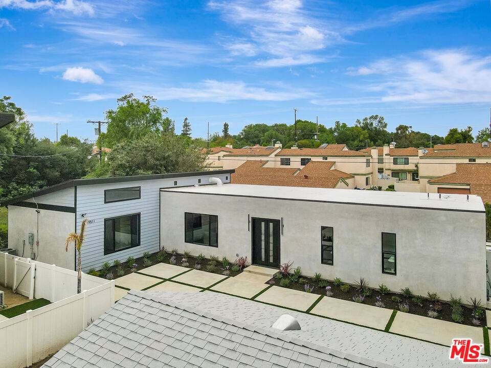 Reseda, CA 91335,19513 Cantara ST