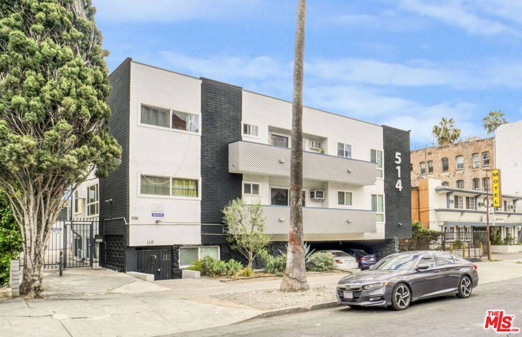 Los Angeles, CA 90020,514 S Mariposa AVE