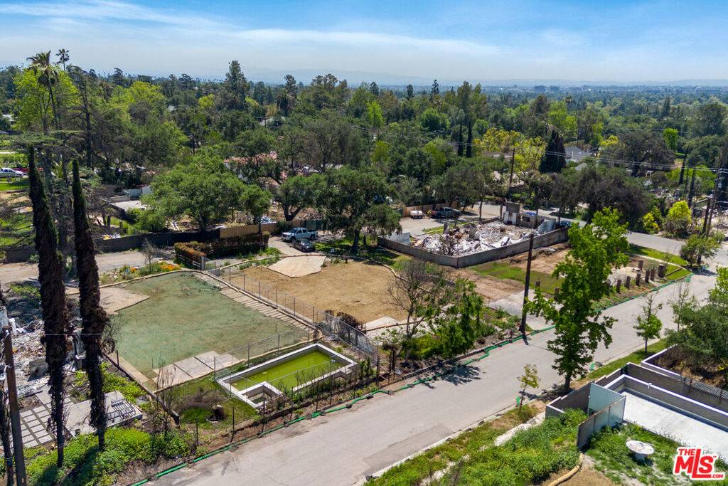 Altadena, CA 91001,421 E Mendocino ST