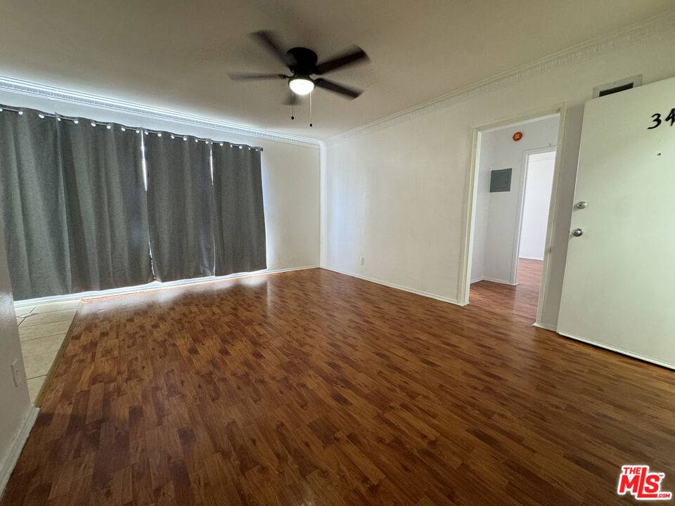 Los Angeles, CA 90004,4205 Alexandria PL #34