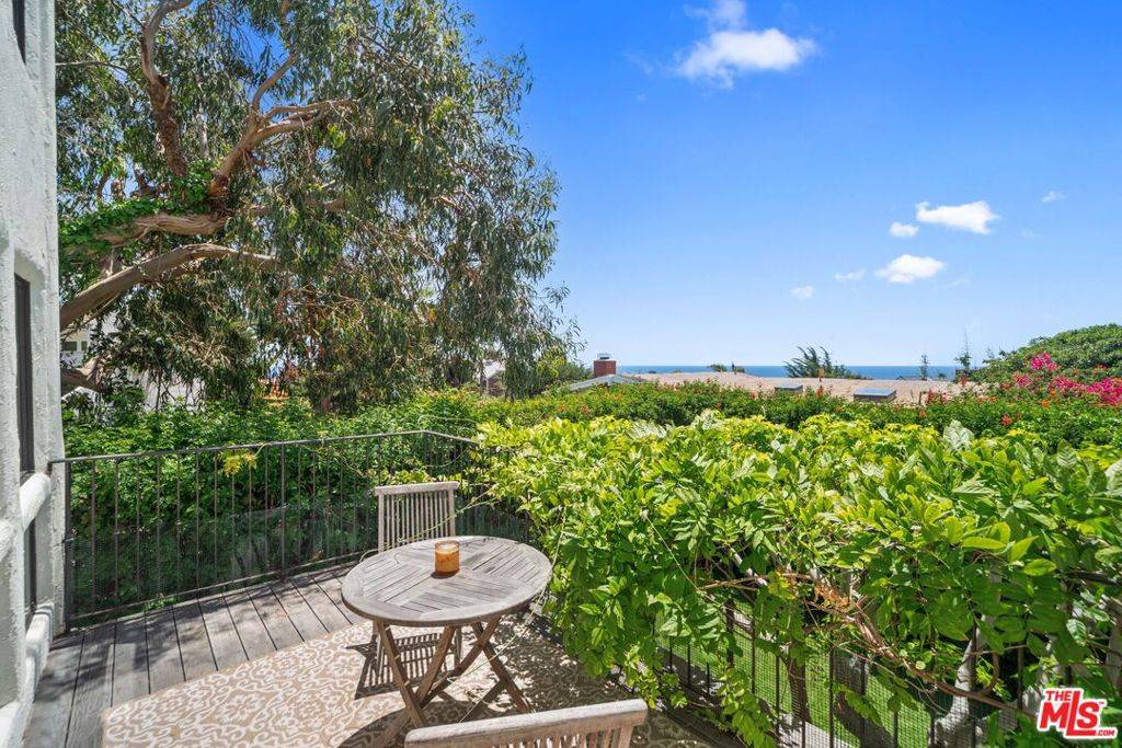 Malibu, CA 90265,31830 Broad Beach RD