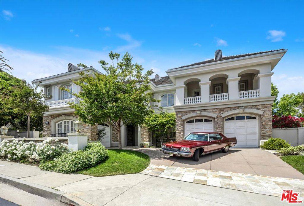 Tarzana, CA 91356,3759 Winford DR