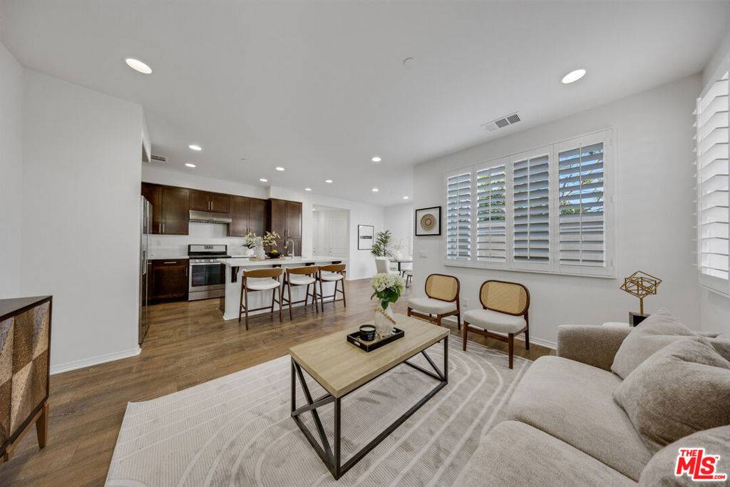 Temple City, CA 91780,19 Linden LN