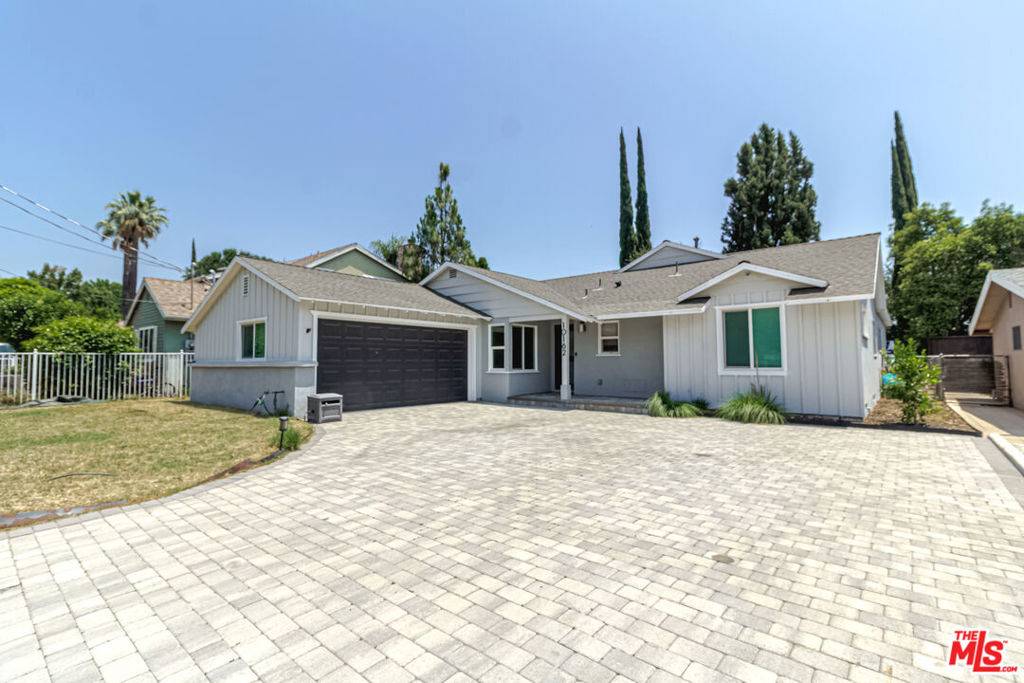 Chatsworth, CA 91311,10162 Farralone AVE