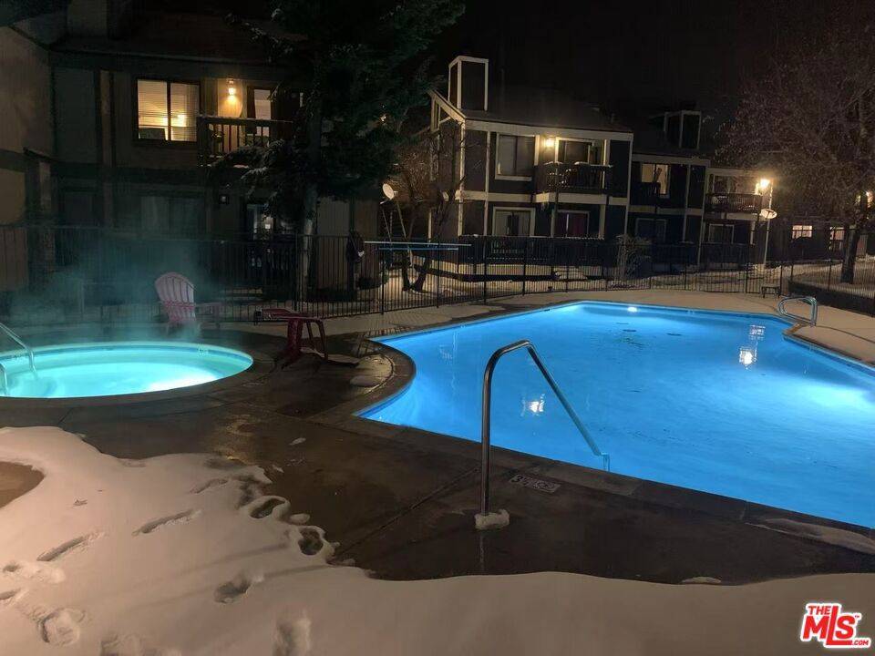 Big Bear, CA 92315,760 Blue Jay RD #13