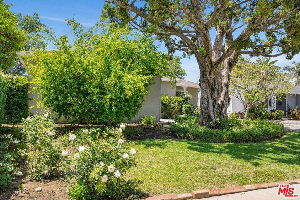 Woodland Hills, CA 91303,6501 Randi AVE