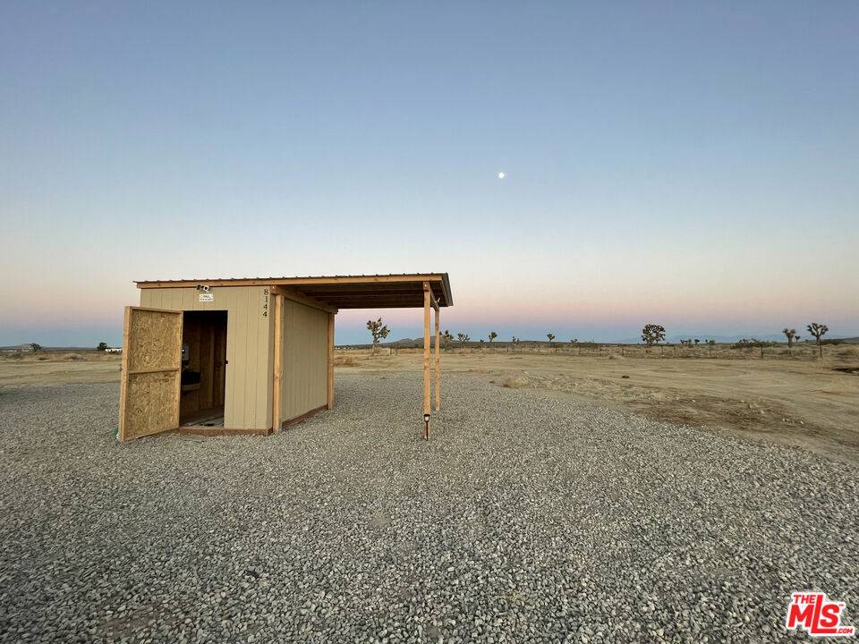 Mojave, CA 93501,8144 Jefferson ST