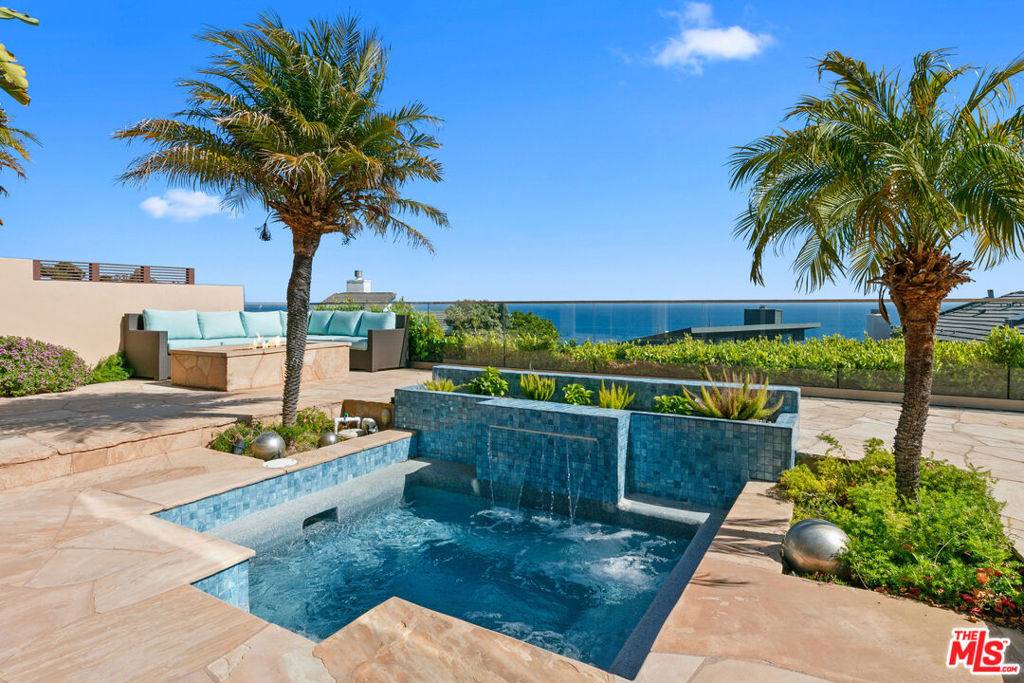 Malibu, CA 90265,31522 Broad Beach RD