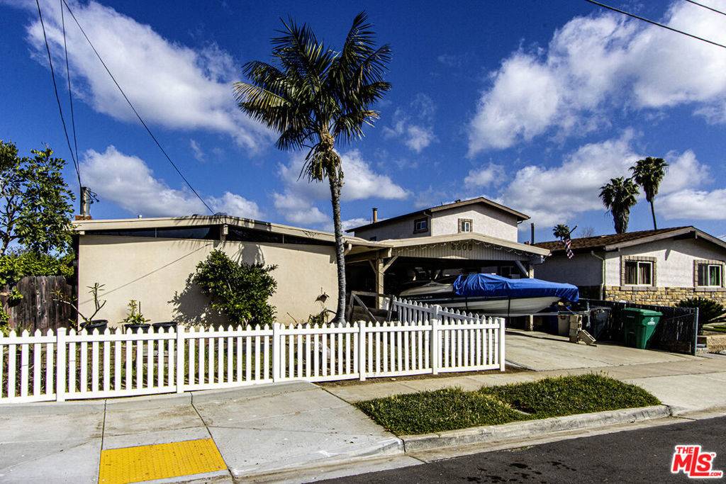 San Diego, CA 92111,3906 Mount Ainsworth AVE