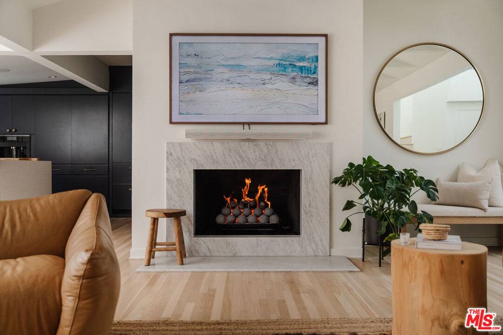 Santa Monica, CA 90402,712 San Lorenzo ST