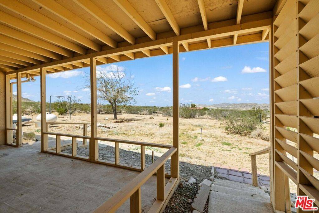 Landers, CA 92285,3224 Shawnee TRL