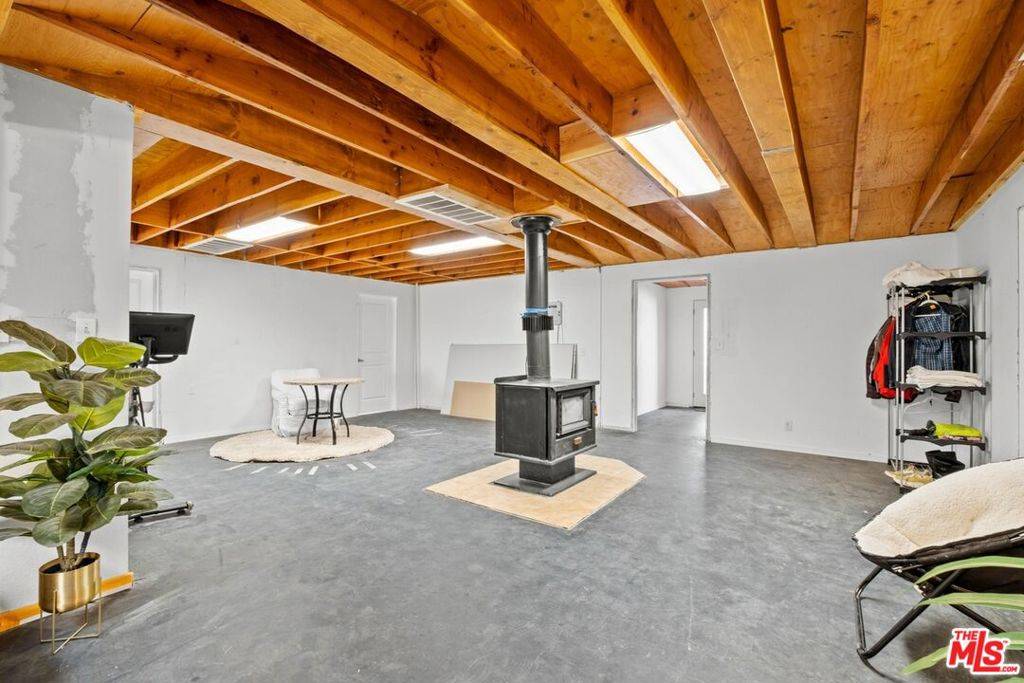 Landers, CA 92285,3224 Shawnee TRL