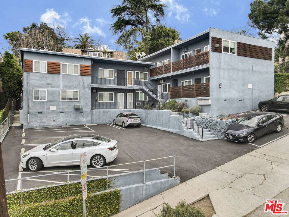 Los Angeles, CA 90026,1315 Montana ST