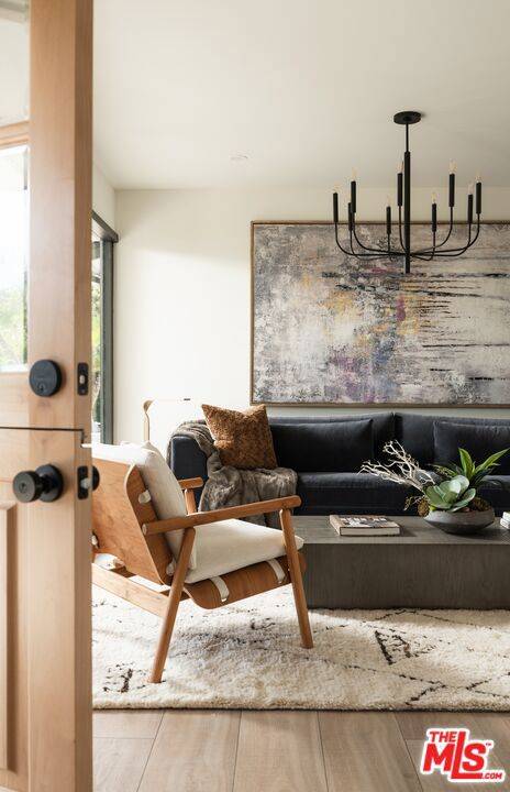 Santa Barbara, CA 93110,1060 Monte DR