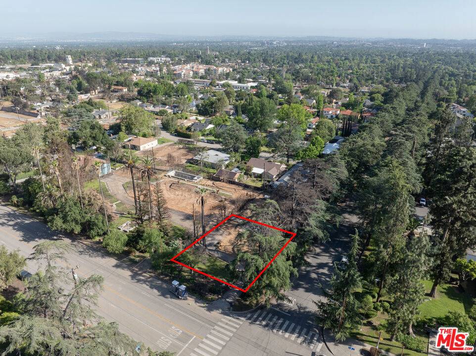Altadena, CA 91001,648 E Mariposa ST