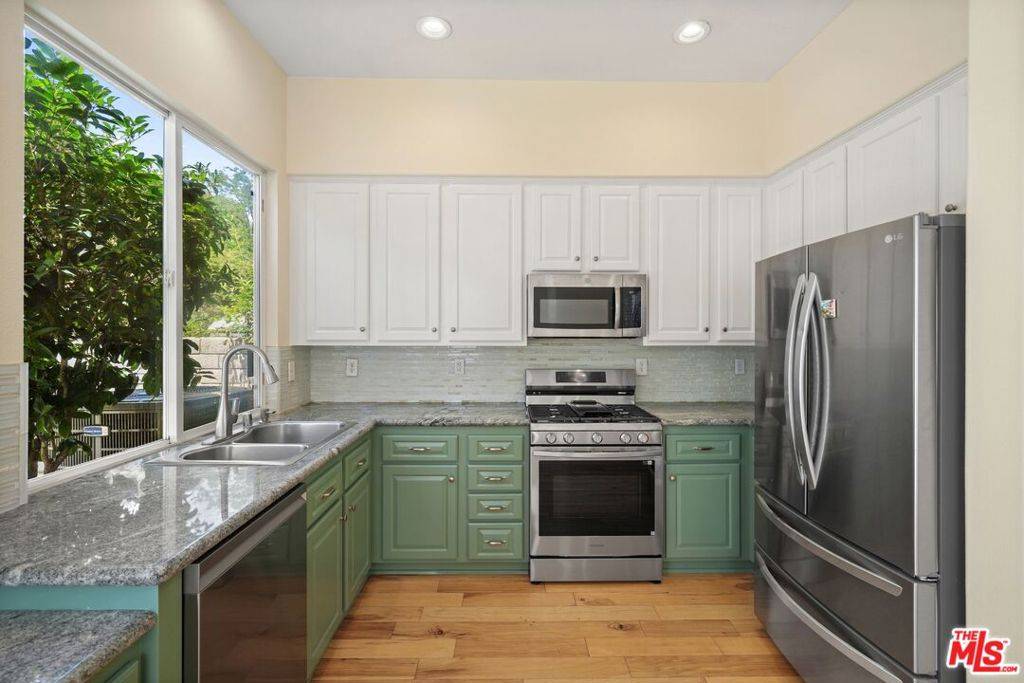 Stevenson Ranch, CA 91381,25565 Burns PL