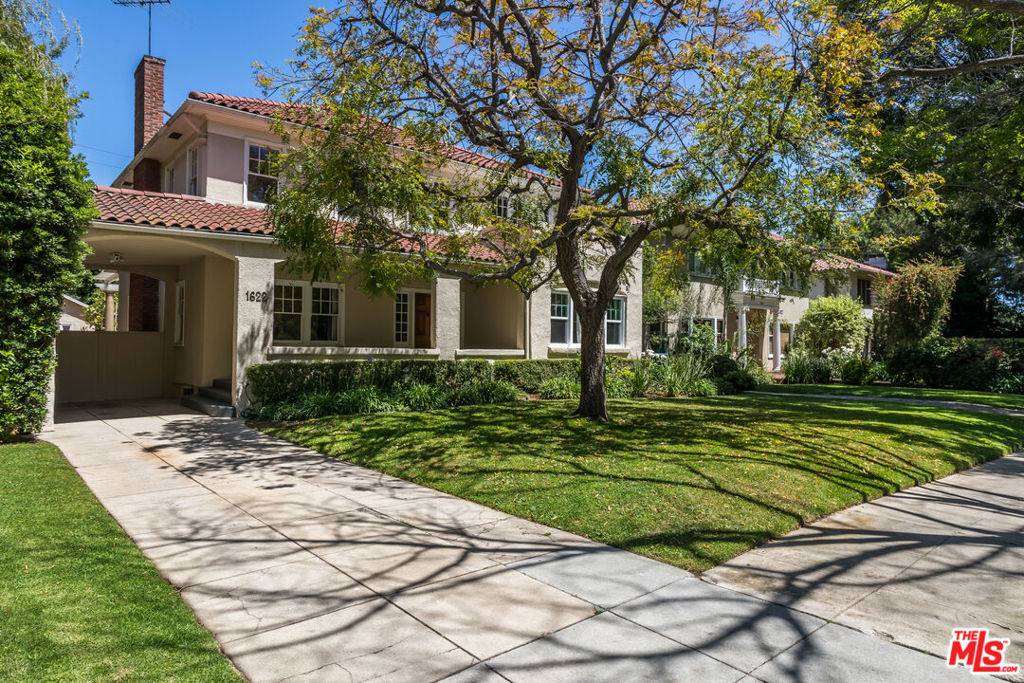 Los Angeles, CA 90046,1622 N Orange Grove AVE