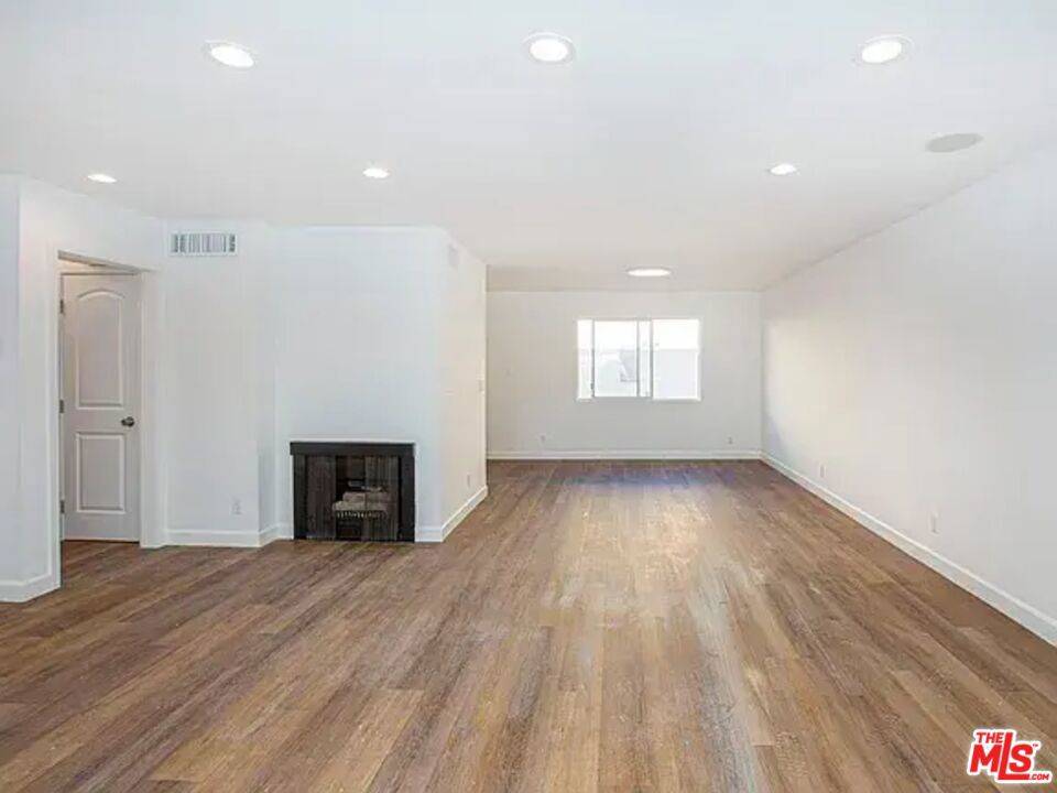 Burbank, CA 91504,7773 Via Ronaldo