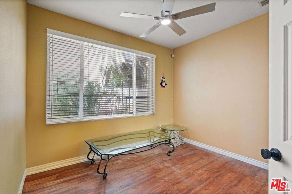 Canyon Country, CA 91351,27703 Thalia LN