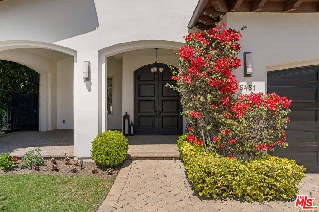 Sherman Oaks, CA 91403,15451 Varden ST