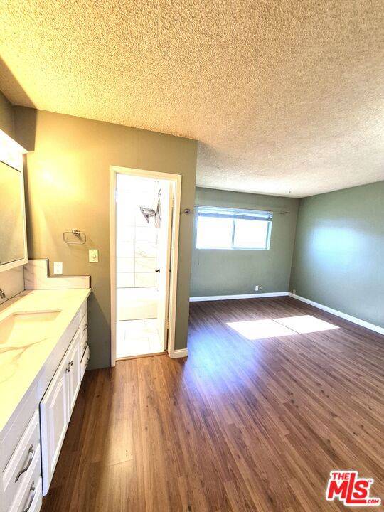 Gardena, CA 90249,2501 W Redondo Beach BLVD #311