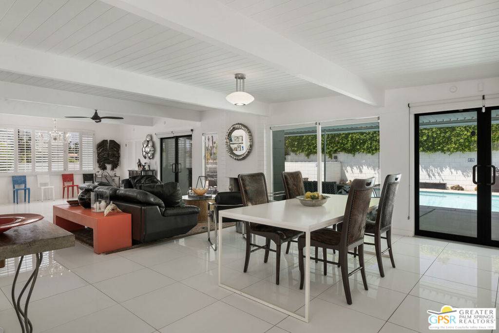 Palm Springs, CA 92264,695 S Roxbury DR